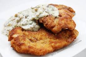 KREMALI MANTAR SOSLU CHICKEN ŞİNİTZEL